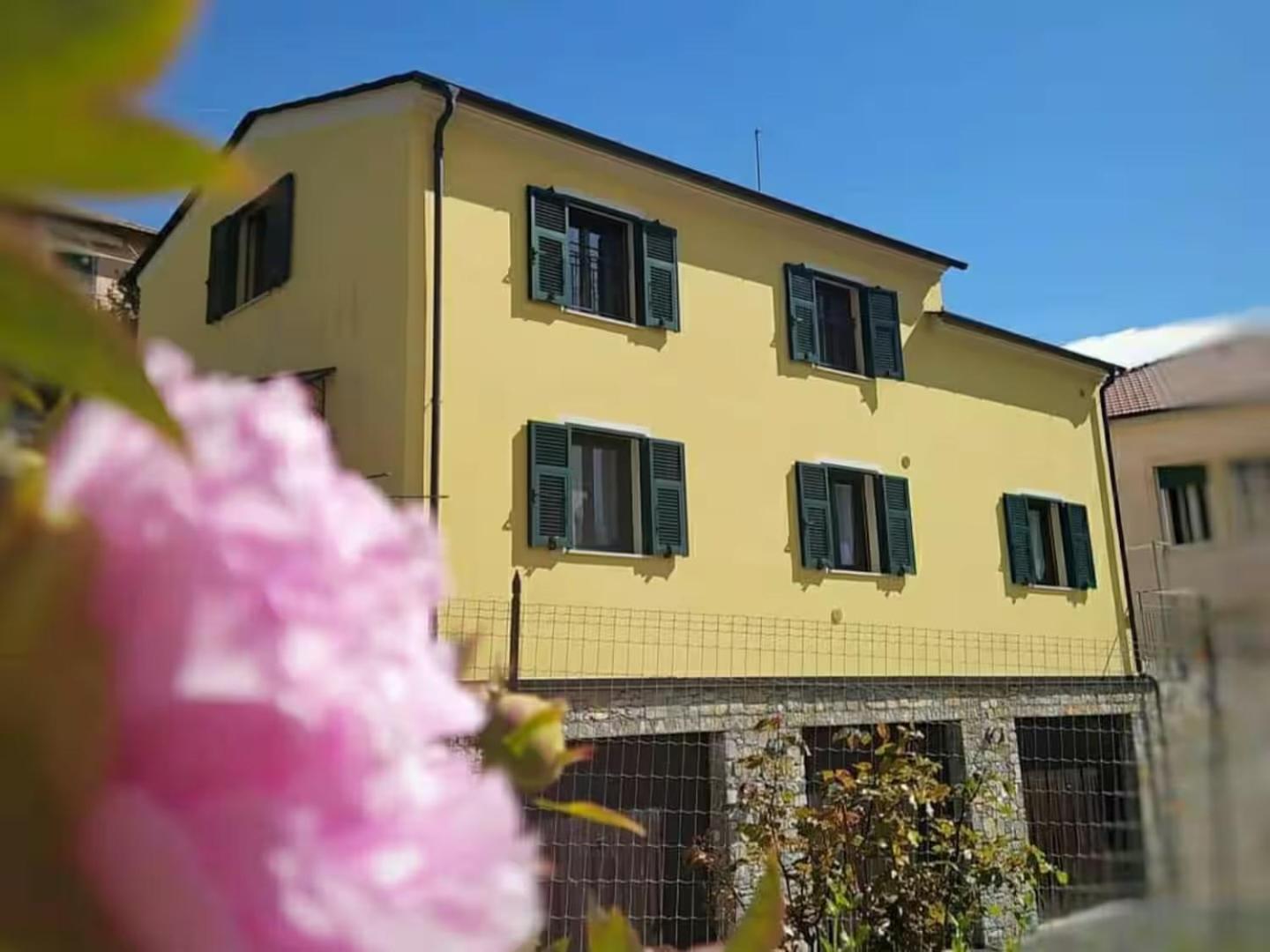 Ulivi - Comodita E Tranquillita Con Patio E Parcheggio Apartment *