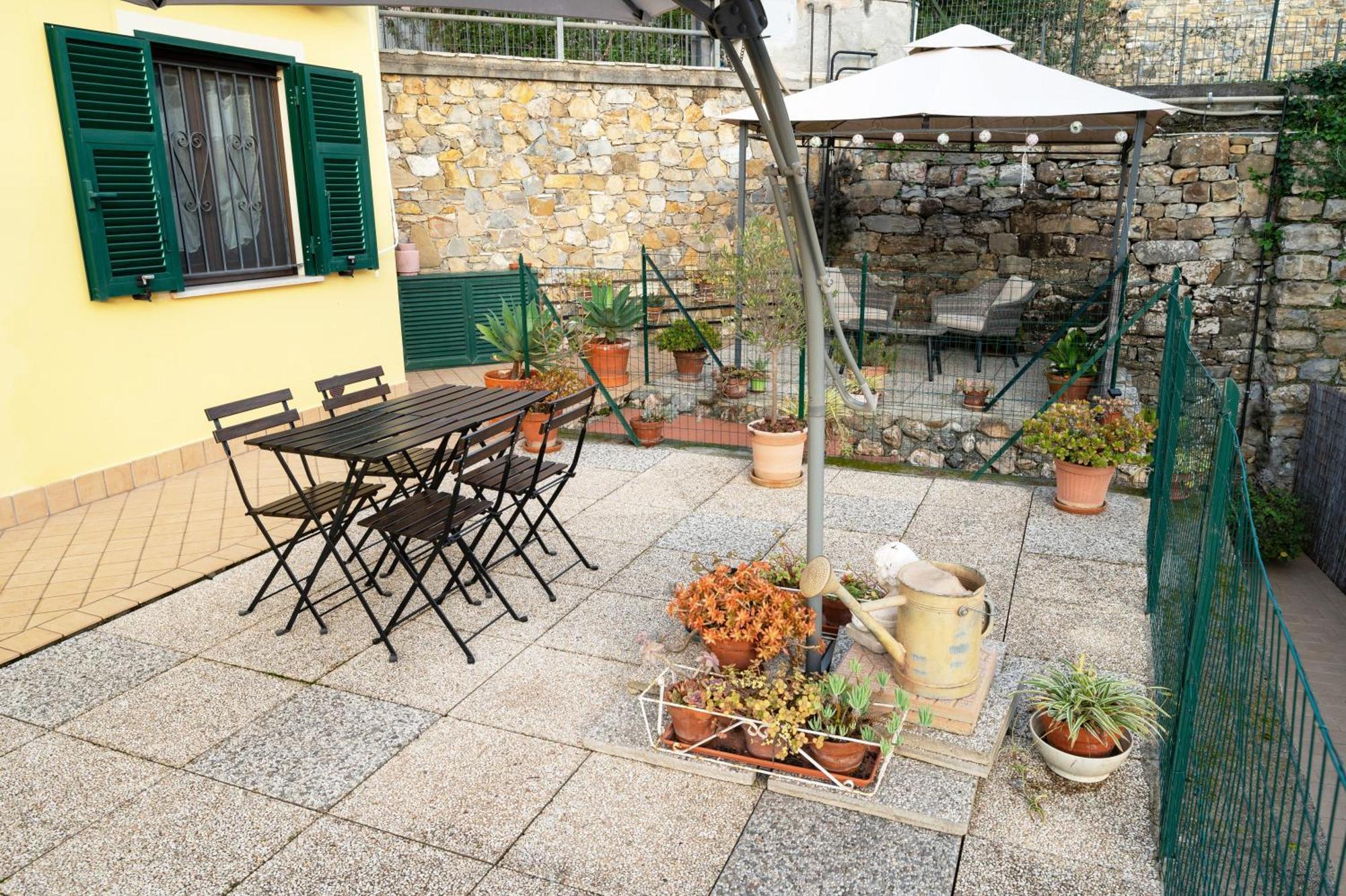 Apartment Ulivi - Comodita E Tranquillita Con Patio E Parcheggio